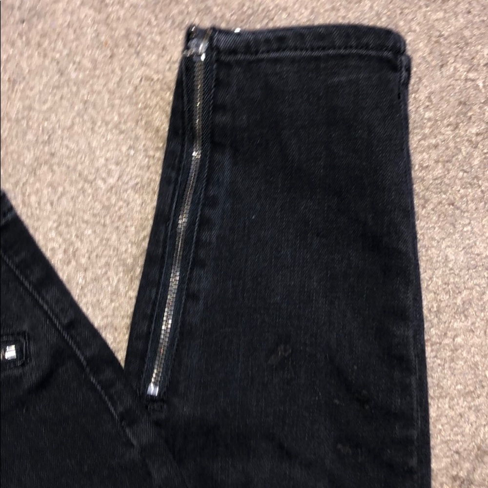 Jeans - Picture 3 of 4